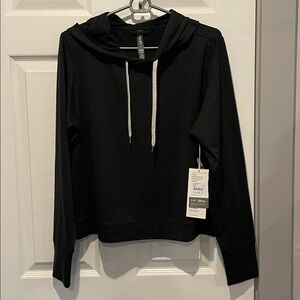 Vuori black heather halo essential hoodie
